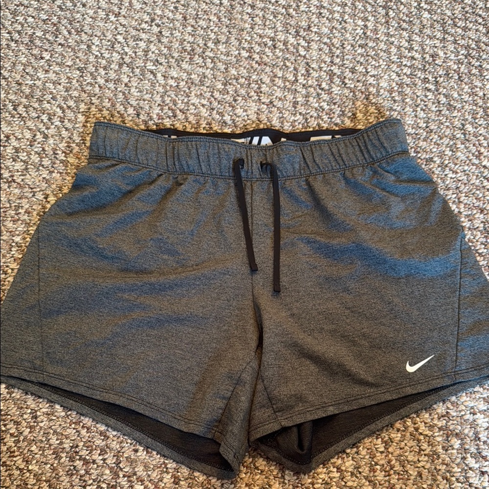 Nike Gray Athletic Shorts Moisture-Wicking Design